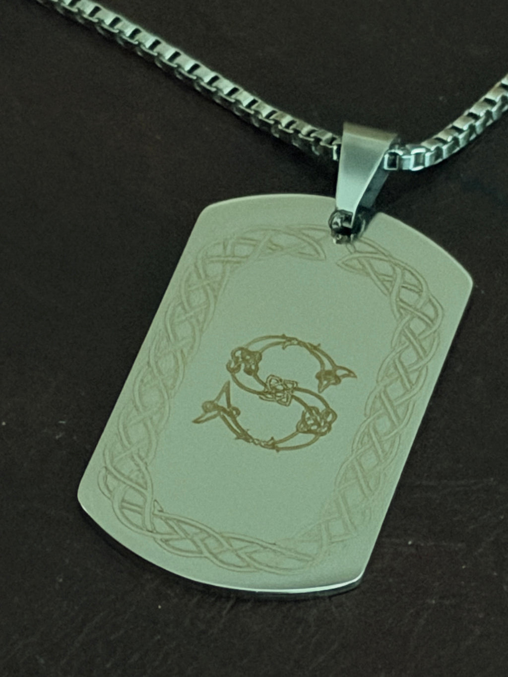 Customized Unisex Dog Tag Necklace